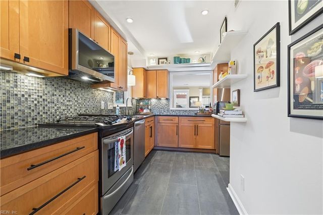 321 Shirley AVE, Norfolk, VA 23517