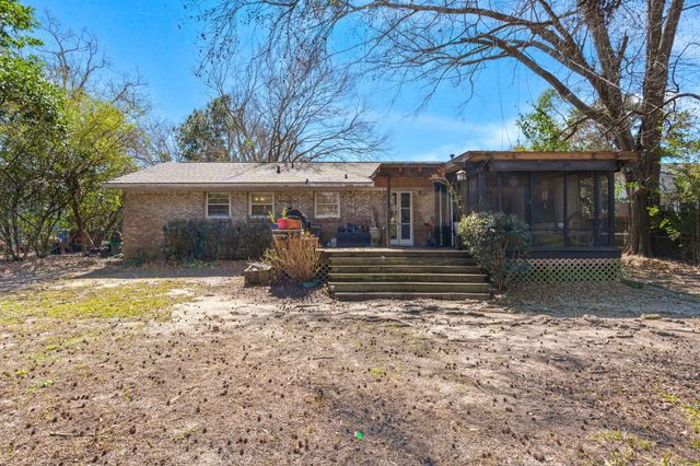 2138 Clayton Street, Charleston, SC 29414