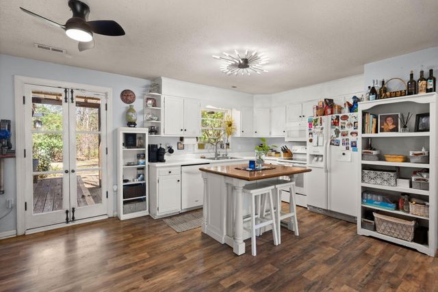 2138 Clayton Street, Charleston, SC 29414