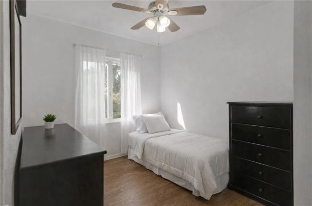 841 W 58th, Los Angeles, CA 90037