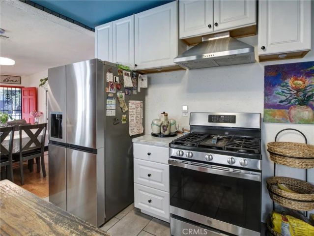 841 W 58th, Los Angeles, CA 90037