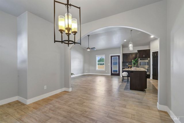 1082 White Birch Ave, Twin Falls, ID 83301