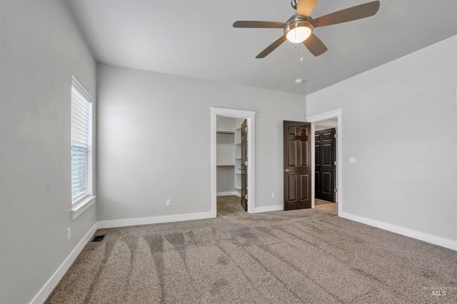 1082 White Birch Ave, Twin Falls, ID 83301