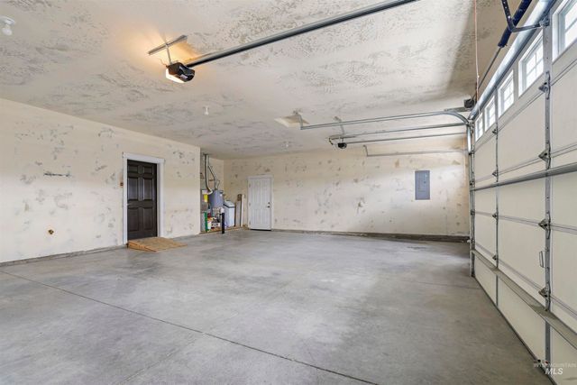 1082 White Birch Ave, Twin Falls, ID 83301