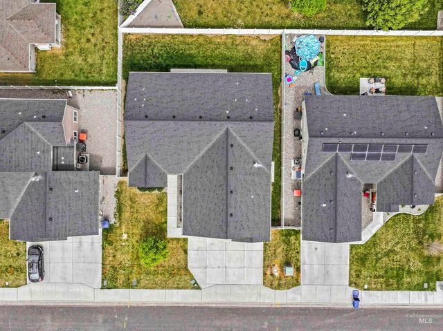 1082 White Birch Ave, Twin Falls, ID 83301