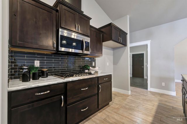 1082 White Birch Ave, Twin Falls, ID 83301