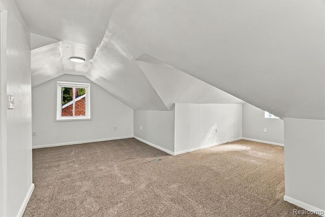 9803 Nottingham Road, Detroit, MI 48224