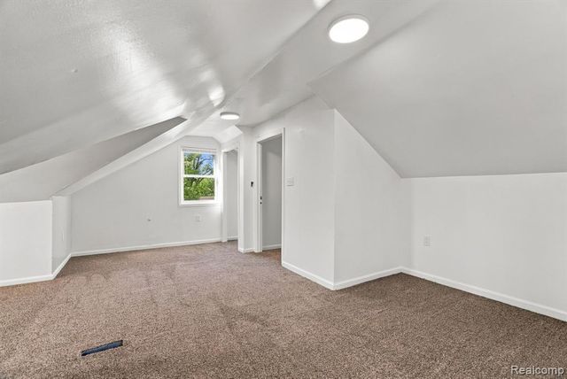 9803 Nottingham Road, Detroit, MI 48224