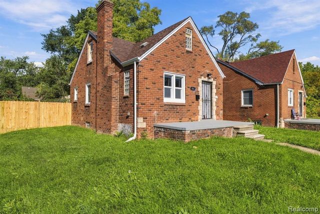 9803 Nottingham Road, Detroit, MI 48224