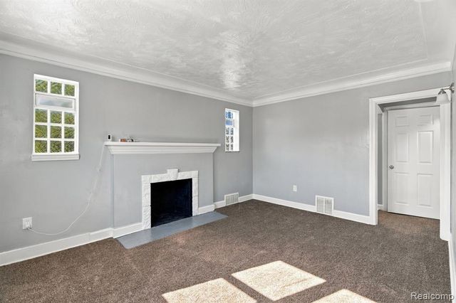 9803 Nottingham Road, Detroit, MI 48224