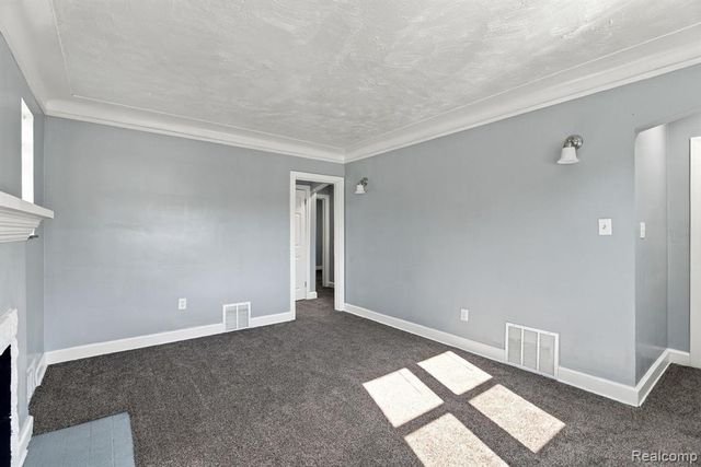 9803 Nottingham Road, Detroit, MI 48224