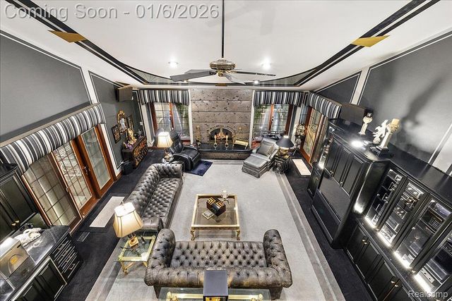 7310 Sandy Creek Lane, Bloomfield Hills, MI 48301