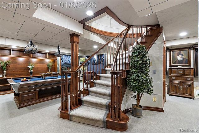 7310 Sandy Creek Lane, Bloomfield Hills, MI 48301