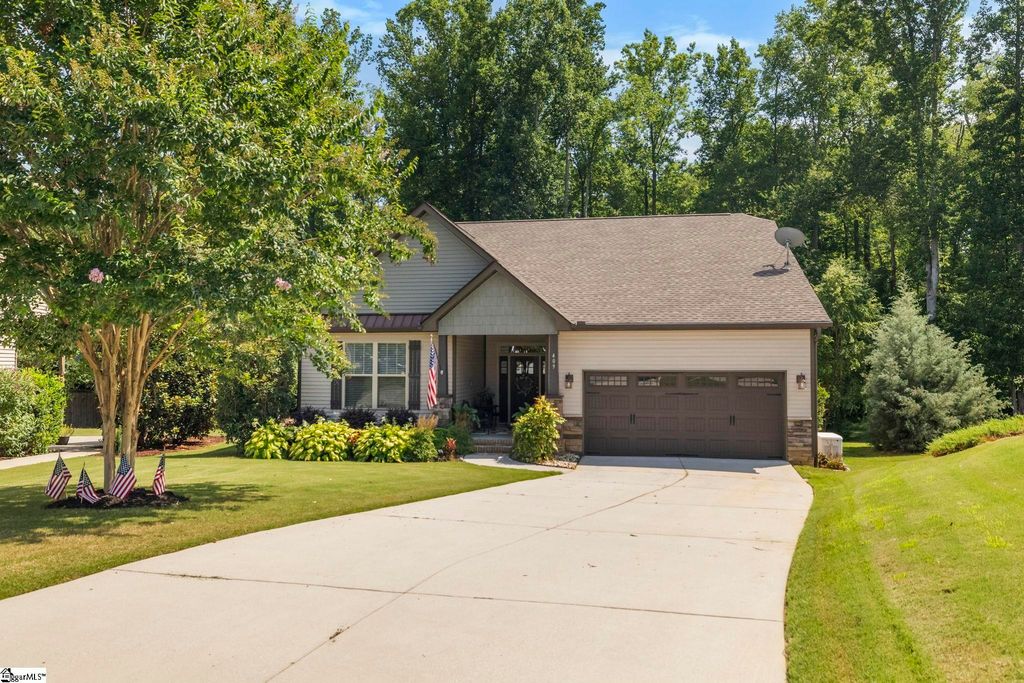 409 Trillium Creek Court, Travelers Rest, SC 29690