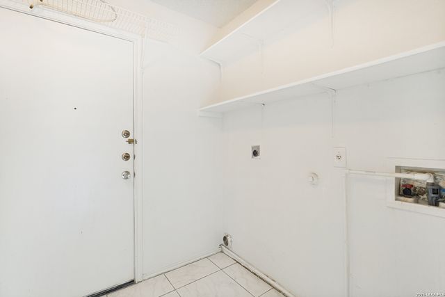 9307 Mountain Field, San Antonio, TX 78240