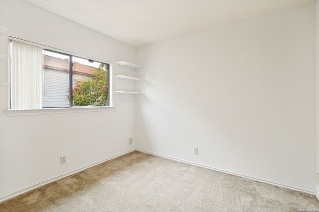 9307 Mountain Field, San Antonio, TX 78240