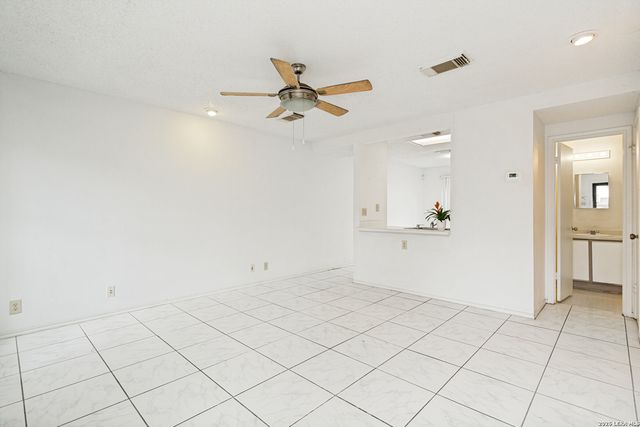 9307 Mountain Field, San Antonio, TX 78240