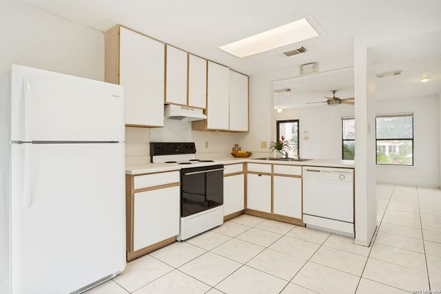 9307 Mountain Field, San Antonio, TX 78240