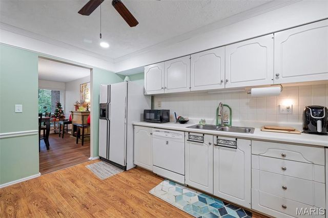550 Coeur De Royale Drive 206, Creve Coeur, MO 63141