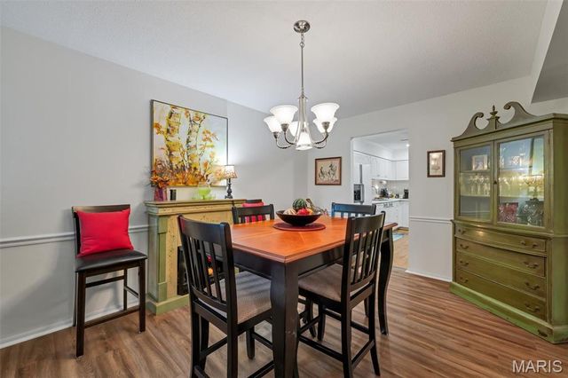 550 Coeur De Royale Drive 206, Creve Coeur, MO 63141