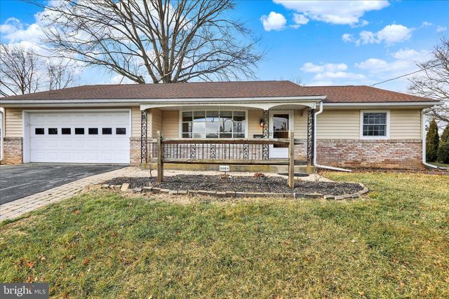 5864 GENEVA DR, East Petersburg, PA 17520