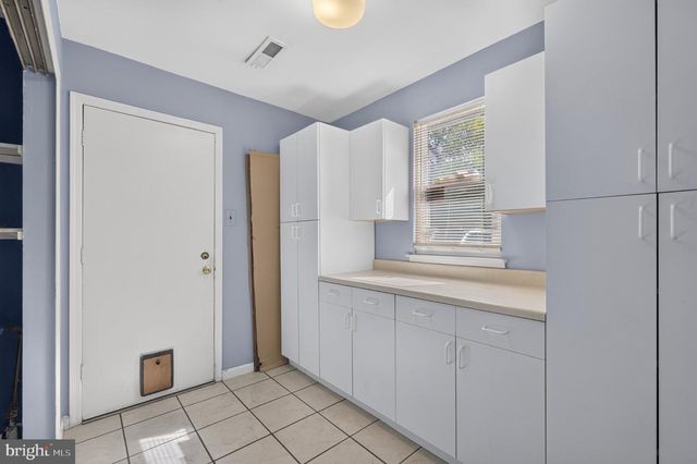 502 WESTERLY DR, Marlton, NJ 08053
