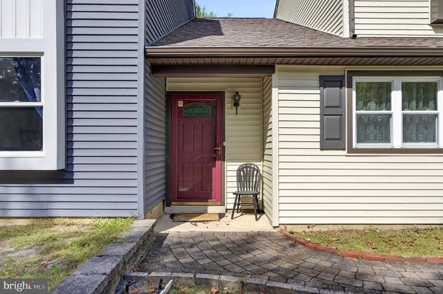 502 WESTERLY DR, Marlton, NJ 08053