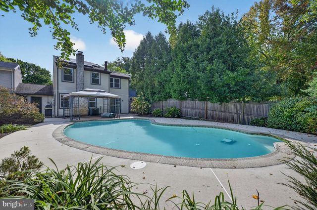 502 WESTERLY DR, Marlton, NJ 08053