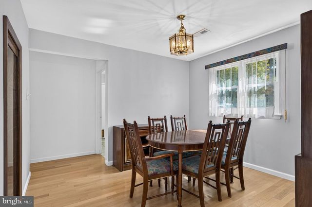 502 WESTERLY DR, Marlton, NJ 08053