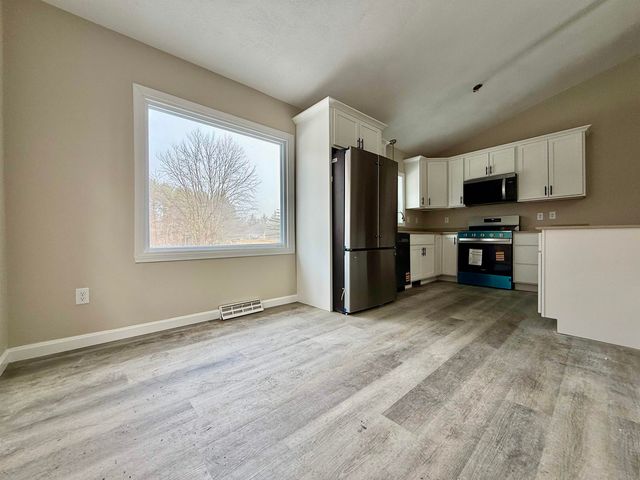 5 Dwyer Street, Merrimack, NH 03054