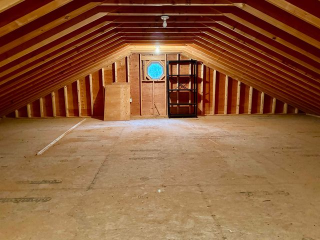 5 Dwyer Street, Merrimack, NH 03054