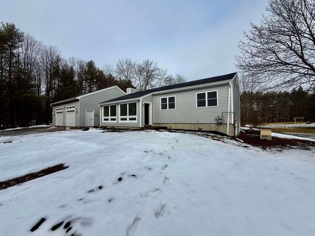 5 Dwyer Street, Merrimack, NH 03054