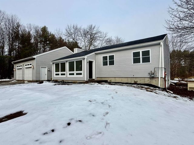 5 Dwyer Street, Merrimack, NH 03054