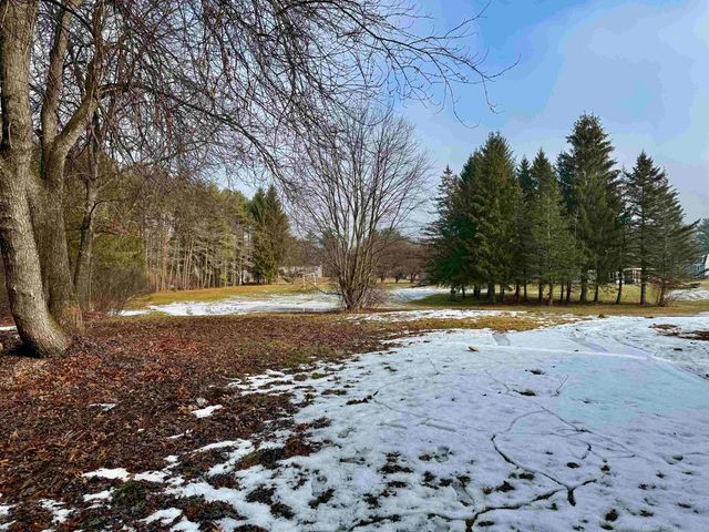 5 Dwyer Street, Merrimack, NH 03054