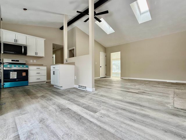 5 Dwyer Street, Merrimack, NH 03054