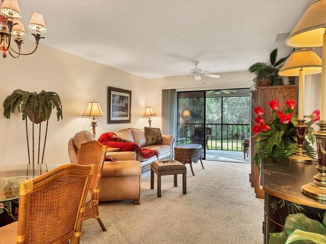 7794 EAGLE CREEK DRIVE 7794, Sarasota, FL 34243