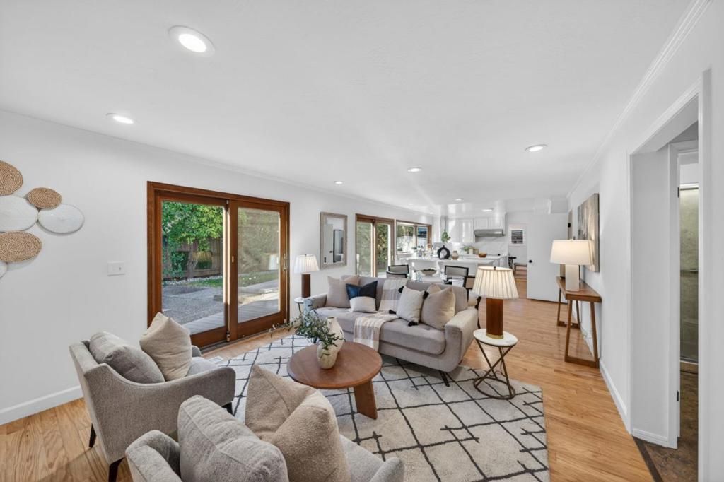 Image 16 of property listing at 1825 Harris Avenue, San Jose, CA 95124