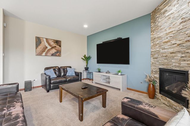 2451 W 85th Lane, Merrillville, IN 46410