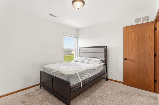 2451 W 85th Lane, Merrillville, IN 46410