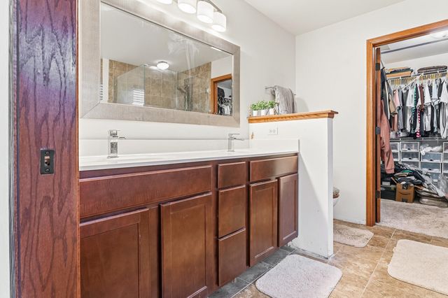 2451 W 85th Lane, Merrillville, IN 46410