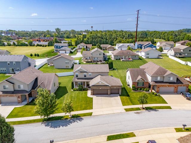 2451 W 85th Lane, Merrillville, IN 46410