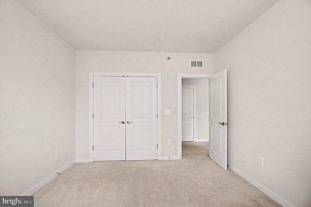2430 SILVER LINE ALY, Herndon, VA 20171