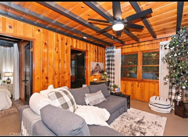 638 Rose Hill, Crestline, CA 92325