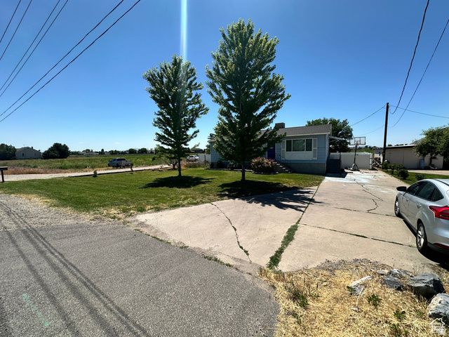 2593 N 2000 W, Clinton, UT 84015