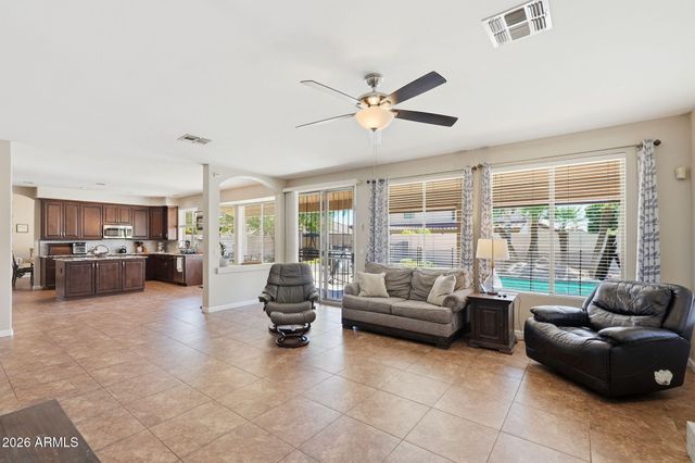 6993 W AURORA Drive, Glendale, AZ 85308