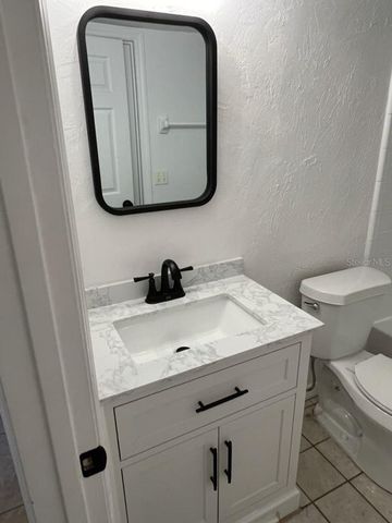 5745 SW 10TH PLACE, Gainesville, FL 32607