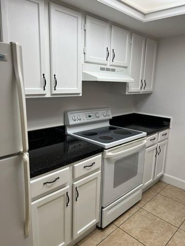 5745 SW 10TH PLACE, Gainesville, FL 32607