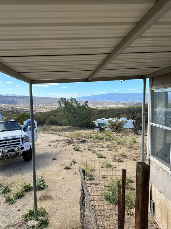 Image 13 of property listing at 43043 Ardia Road, Hemet, CA 92544