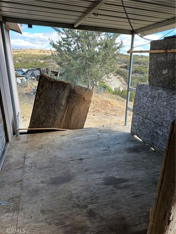 Image 14 of property listing at 43043 Ardia Road, Hemet, CA 92544