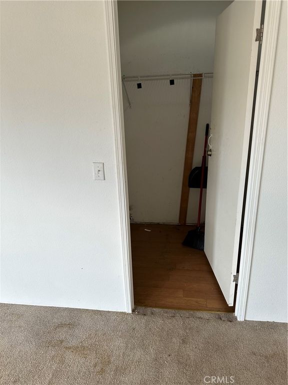Image 22 of property listing at 43043 Ardia Road, Hemet, CA 92544
